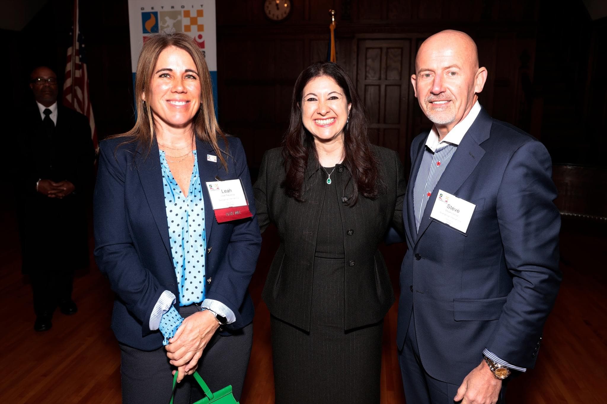 Steve Lowisz delivering a keynote on stage