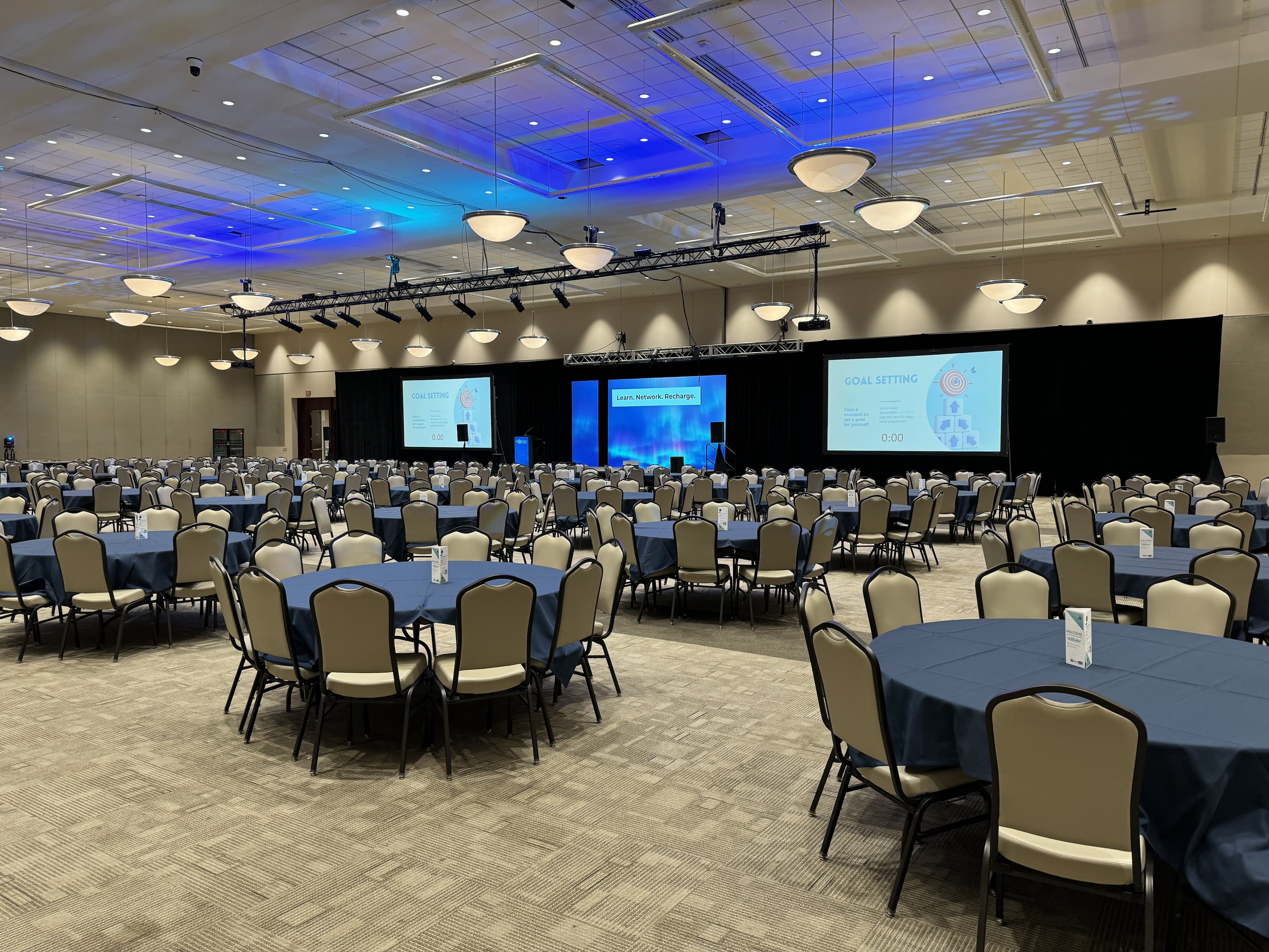 Steve Lowisz at ballroom venue