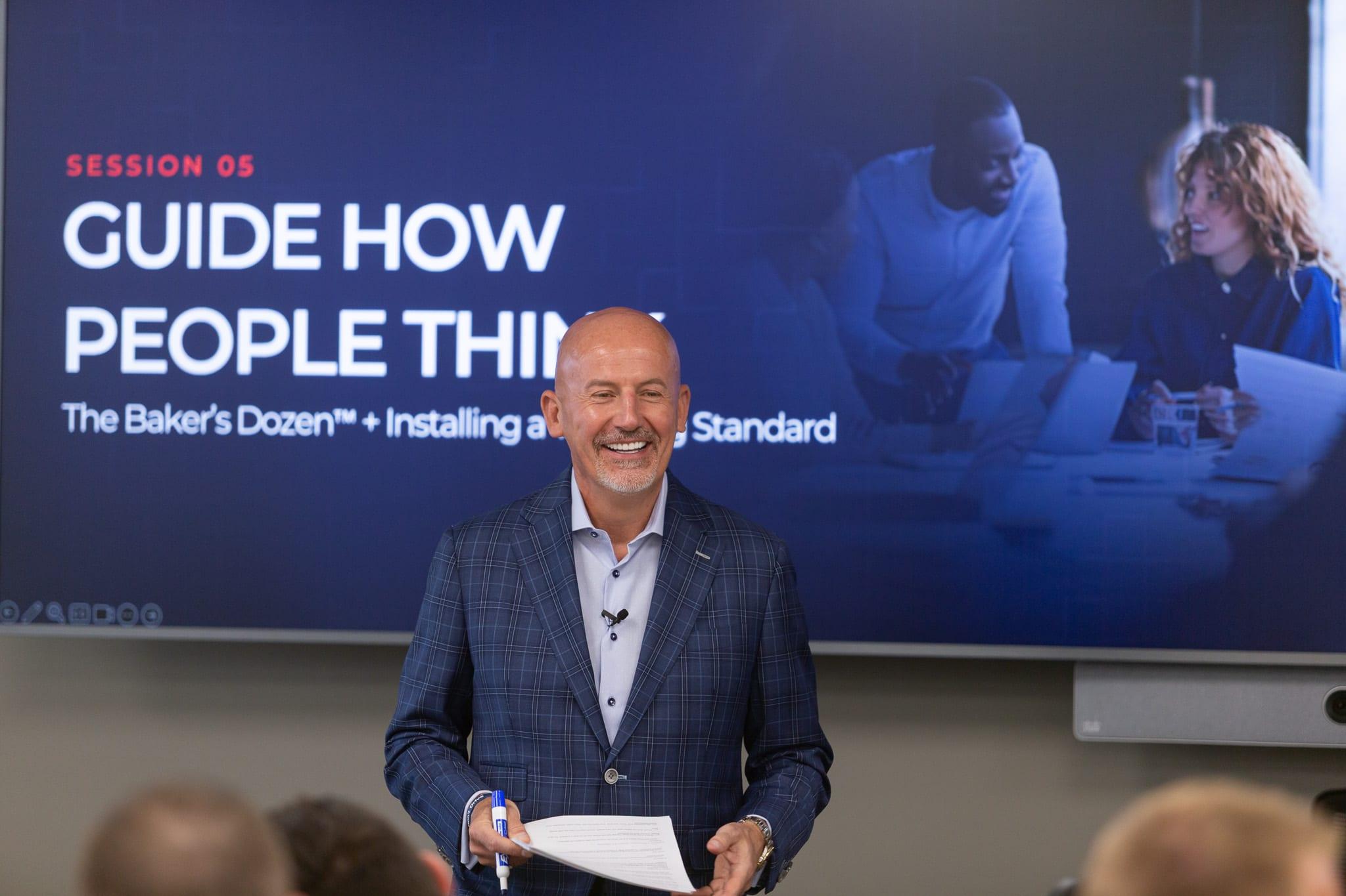 Steve Lowisz teaching Guide How People Think